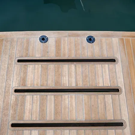 Botel Yaloou Exclusive Yachting & More Bluegame 42 Mykonos Town